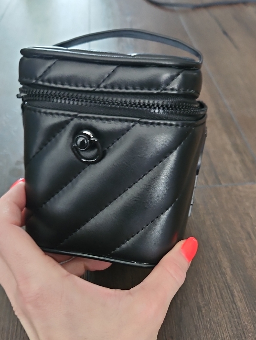 YSL Parfumes Collection Converted Black Quilted Vanity Crossbody/Handbag NIB - Picture 11 of 11